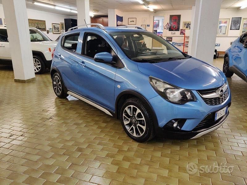 Usata Opel Karl Rocks 75 CV (55 kW) 2018 Blu/azzurro Utilitaria
