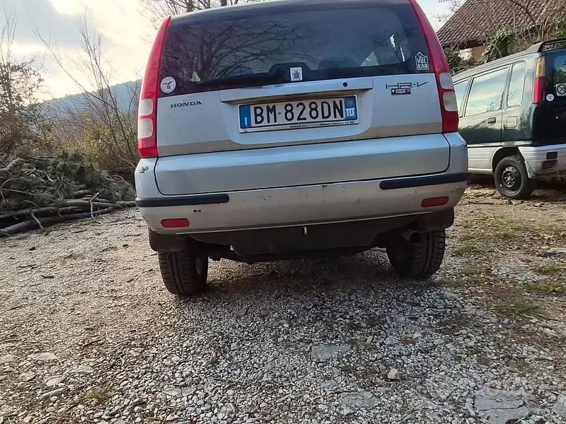 Usata Honda HR-V 105 CV (77 kW) 2000 Grigio SUV