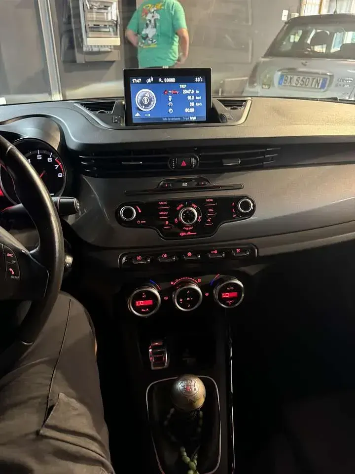 Usata Alfa Romeo Giulietta Turismo 170 CV (125 kW) 2011 Other Utilitaria