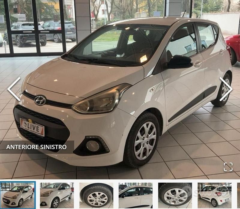 Usata Hyundai i10 67 CV (49 kW) 2015 White peral Utilitaria