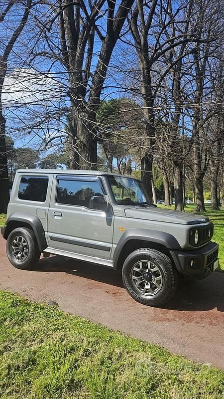 Usata Suzuki Jimny 2019 Grigio SUV