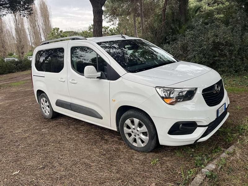 Usata Opel Combo Life 131 CV (96 kW) 2019 Bianco Monovolume