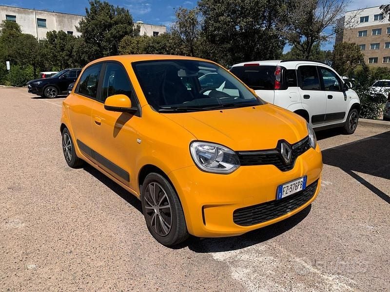 Usata Renault Twingo 69 CV (50 kW) 2019 Arancione Utilitaria