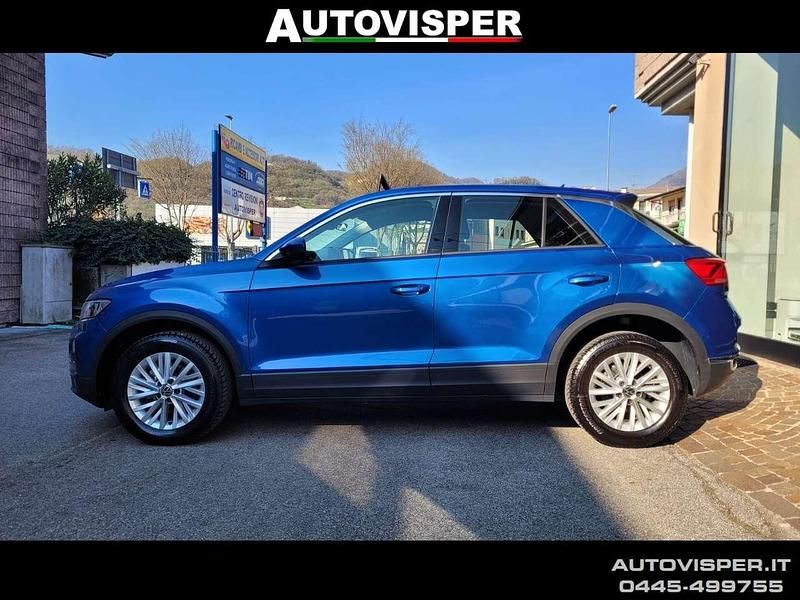 Usata VW T-Roc Business 110 CV (80 kW) 2021 Blu ravenna SUV