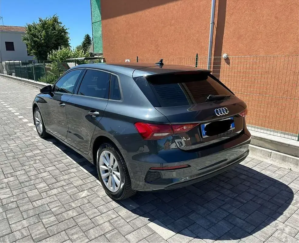 Gebraucht Audi A3 Business 116 PS (85 kW) 2022 Limousine