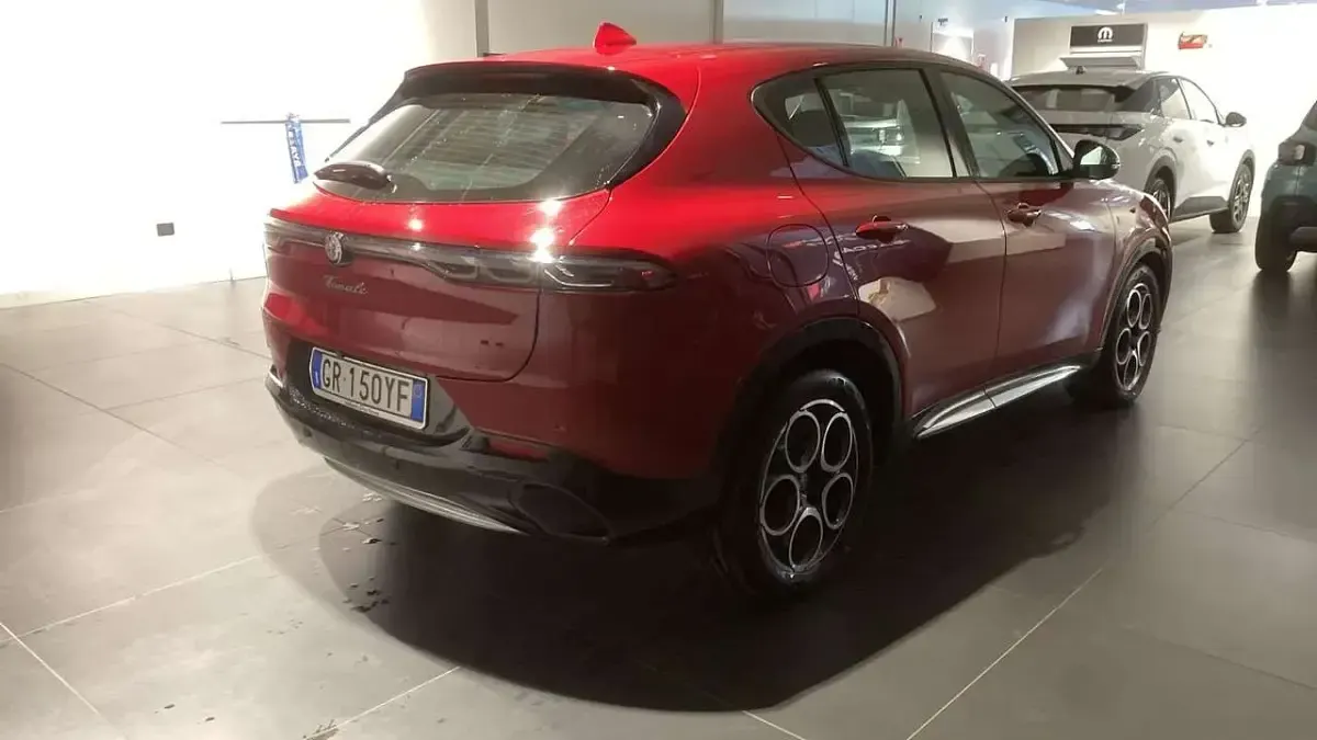 Usata Alfa Romeo Tonale Ti 131 CV (96 kW) 2024 Rosso SUV