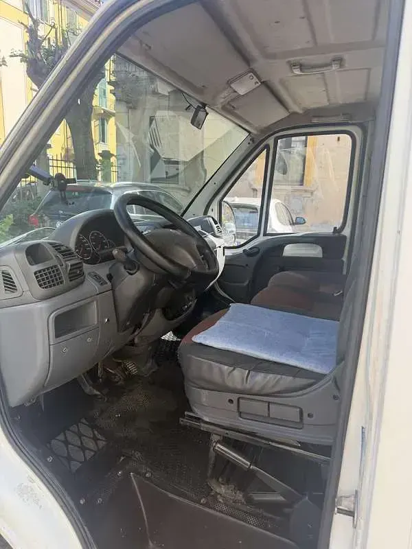 Usata Fiat Ducato 128 CV (94 kW) 2004 Furgone