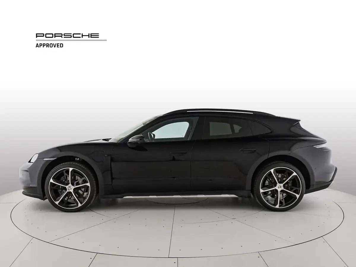 Usata Porsche Taycan 4 Cross Turismo Cross Turismo 319 kW (435 CV) 2025 Nero jet metallizzato Station wagon