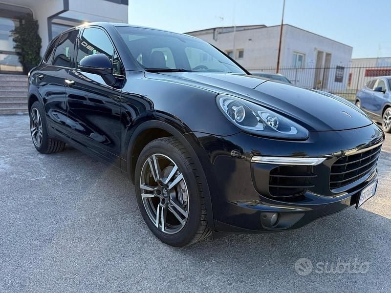 Usata Porsche Cayenne 250 CV (183 kW) 2015 Nero SUV