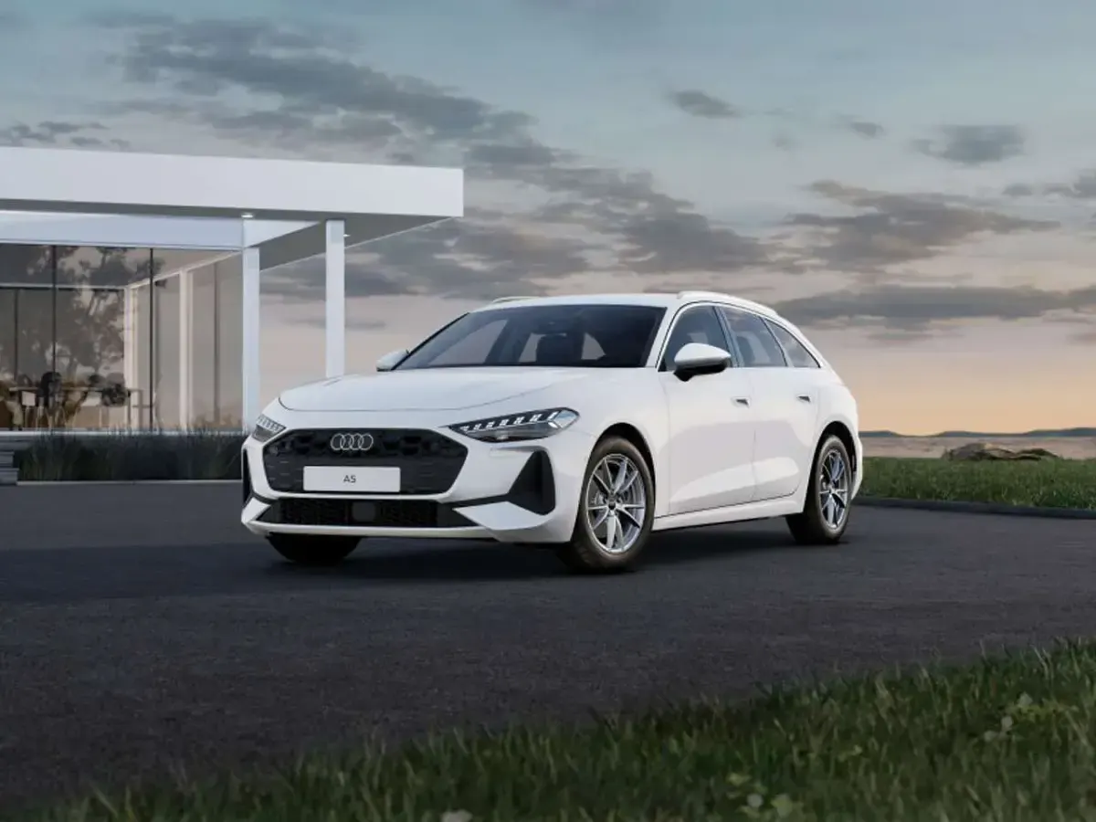 Nuova Audi A5 Business 150 CV (110 kW) 2025 Argento Station wagon
