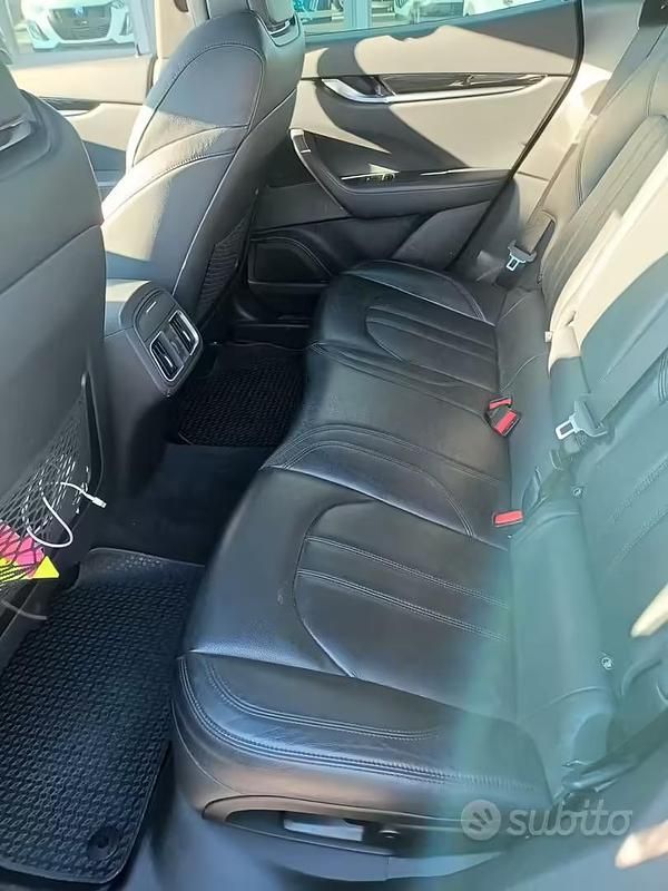 Usata Maserati GranSport 275 CV (202 kW) 2019 Nero Station wagon