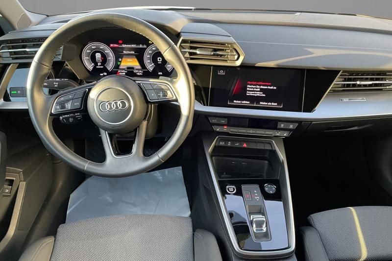 Usata Audi A3 e-tron Advanced 204 CV (150 kW) 2022 Bianco metallizzato Utilitaria