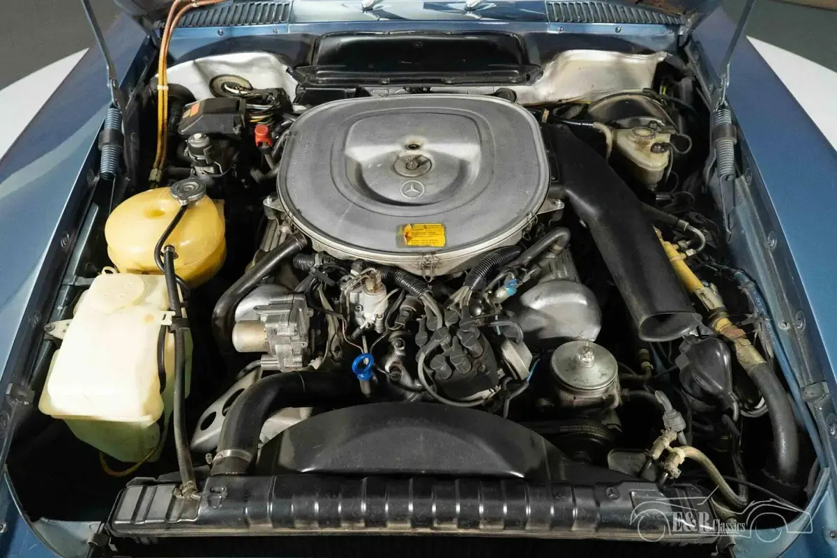 Usata Mercedes SL380 204 CV (150 kW) 1981 Blu Cabrio