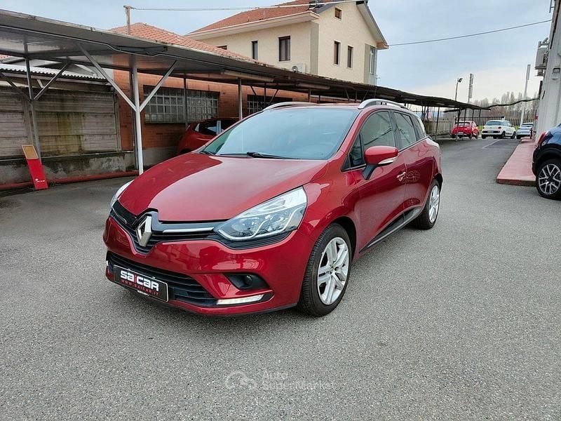 Usata Renault Clio GrandTour Life 90 CV (66 kW) 2019 Rosso Station wagon
