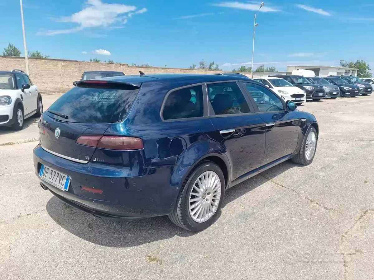 Usata Alfa Romeo 159 Exclusive 150 CV (110 kW) 2007 Blu Station wagon