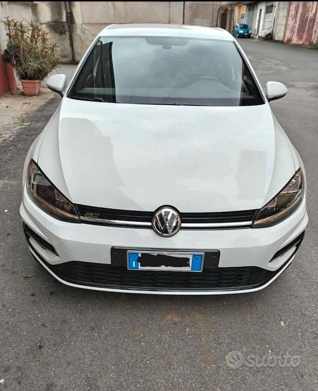 Usata VW Golf VII R-line 115 CV (84 kW) 2019 Bianco Berlina