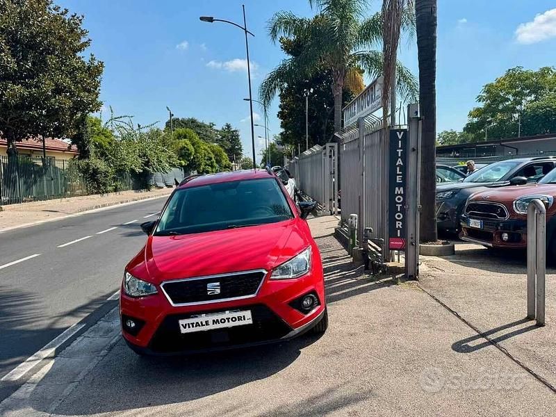 Usata Seat Arona 90 CV (66 kW) 2019 Rosso SUV
