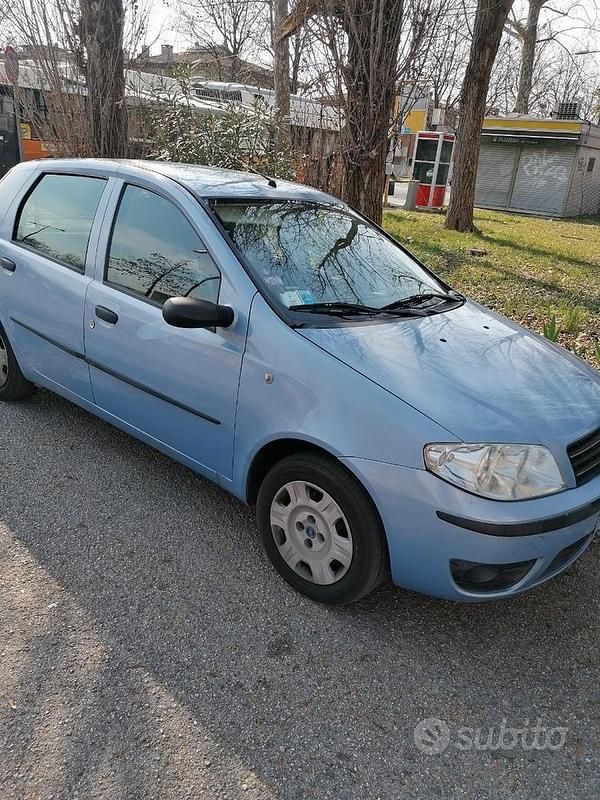 Usata 2006 Fiat Punto | 900 € (Buon prezzo) - Immagine 1/2