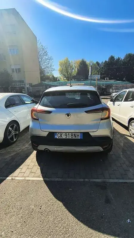 Usata Renault Captur Business 140 CV (102 kW) 2021 SUV