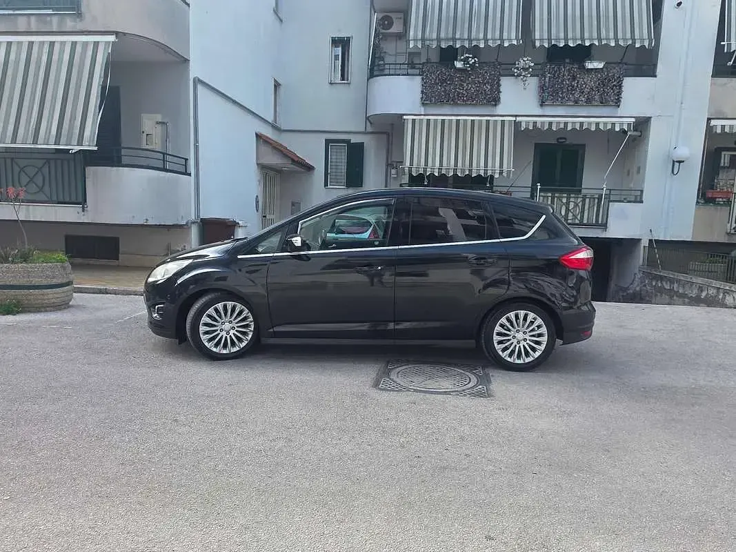Usata Ford C-MAX Titanium 116 CV (85 kW) 2011 Nero Monovolume