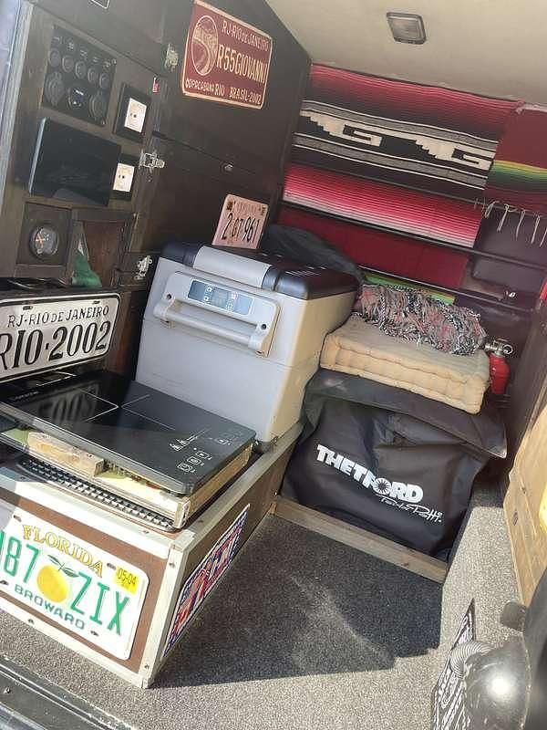 Usata Land Rover Defender 122 CV (89 kW) 1999 Station wagon