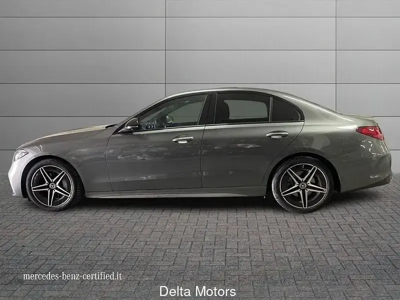 Usata Mercedes C220 Premium 197 CV (144 kW) 2023 Grigio selenite Berlina