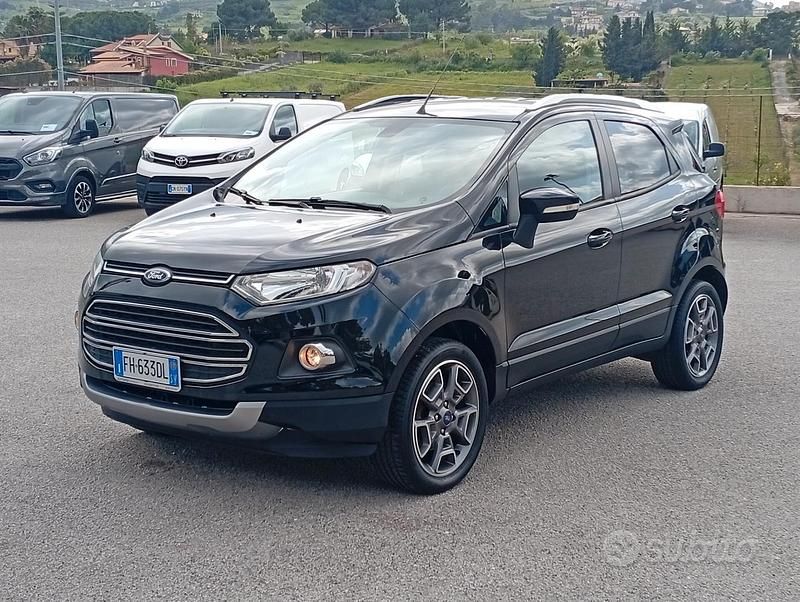 Usata Ford Ecosport Titanium S 125 CV (91 kW) 2017 Nero SUV