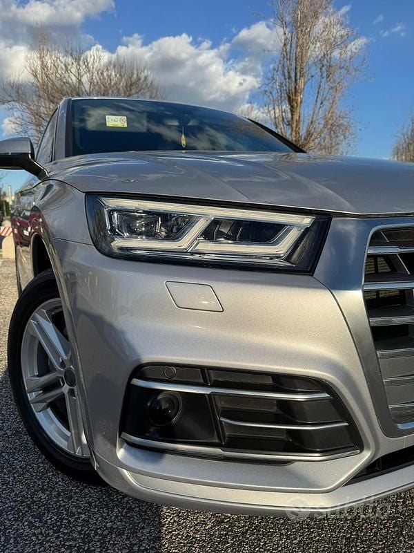 Usata Audi Q5 S-line plus 190 CV (139 kW) 2019 Grigio SUV