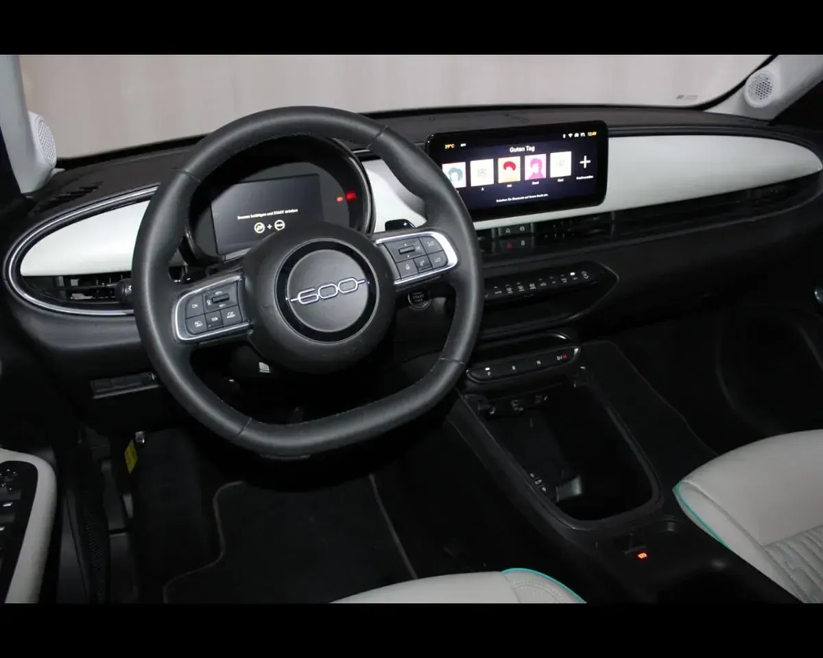 Usata Fiat 600 La Prima 101 CV (74 kW) 2025 Grigio SUV