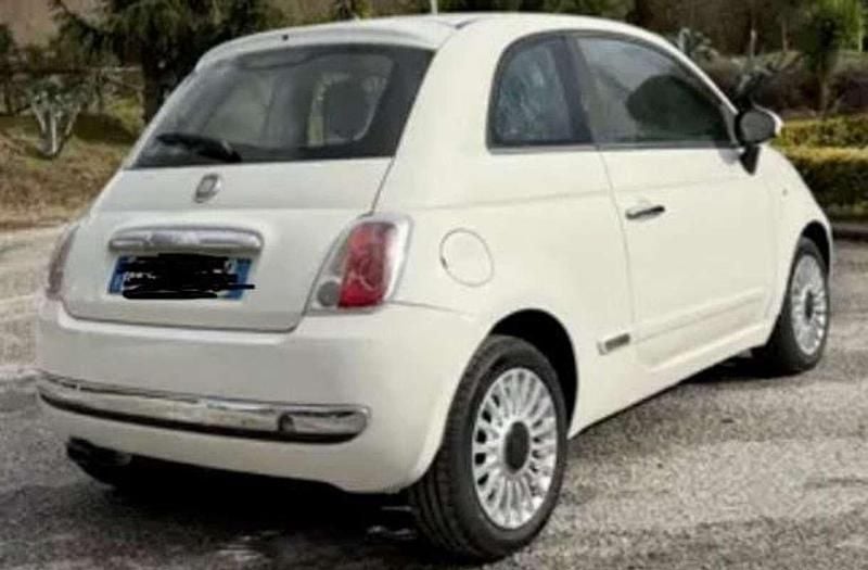 Usata Fiat 500 Lounge 75 CV (55 kW) 2010 Bianco Utilitaria
