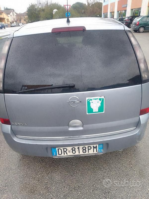 Usata Opel Meriva 90 CV (66 kW) 2008 Grigio Monovolume