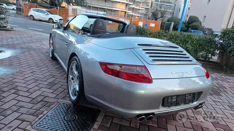 Usata Porsche 911 Carrera S Cabriolet 354 CV (260 kW) 2006 Grigio Cabrio