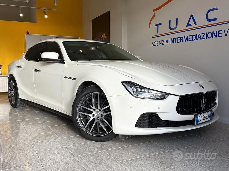 Usata Maserati Ghibli 250 CV (183 kW) 2014 Bianco Coupé
