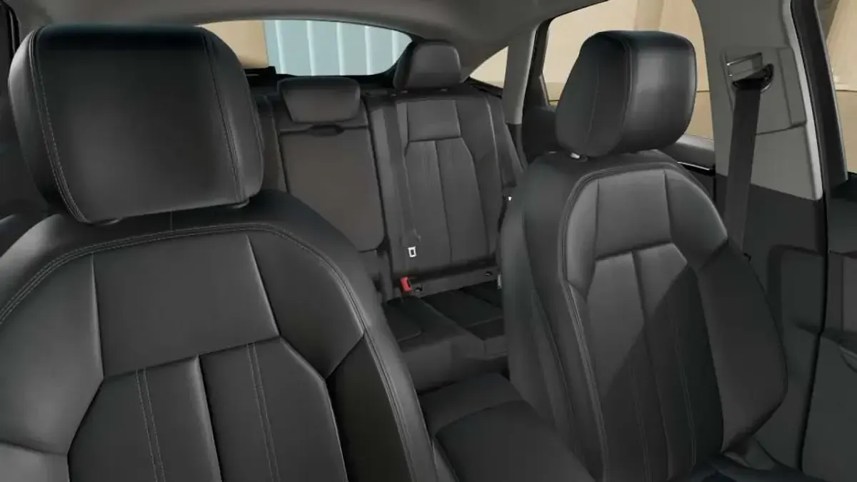 Nuova Audi Q5 Sportback Advanced 252 CV (185 kW) 2026 Argento fioretto metallizzato SUV