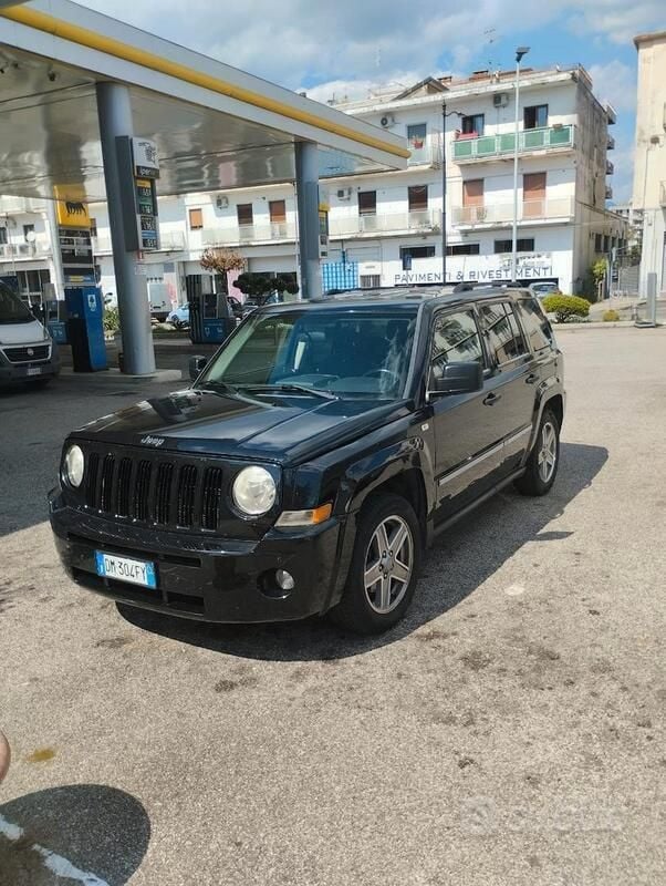 Usata Jeep Patriot 140 CV (102 kW) 2008 Nero SUV