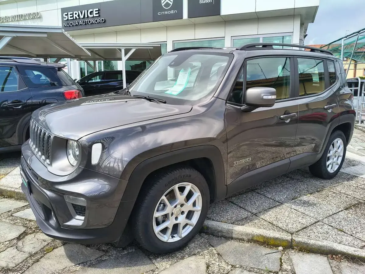 Usata Jeep Renegade Limited 120 CV (88 kW) 2019 Grigio metallizzato SUV