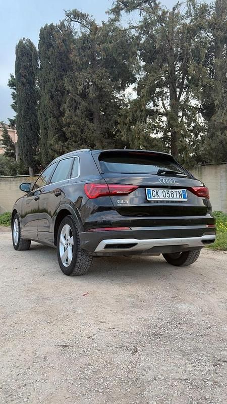 Usata Audi Q3 Advanced 150 CV (110 kW) 2022 Nero SUV