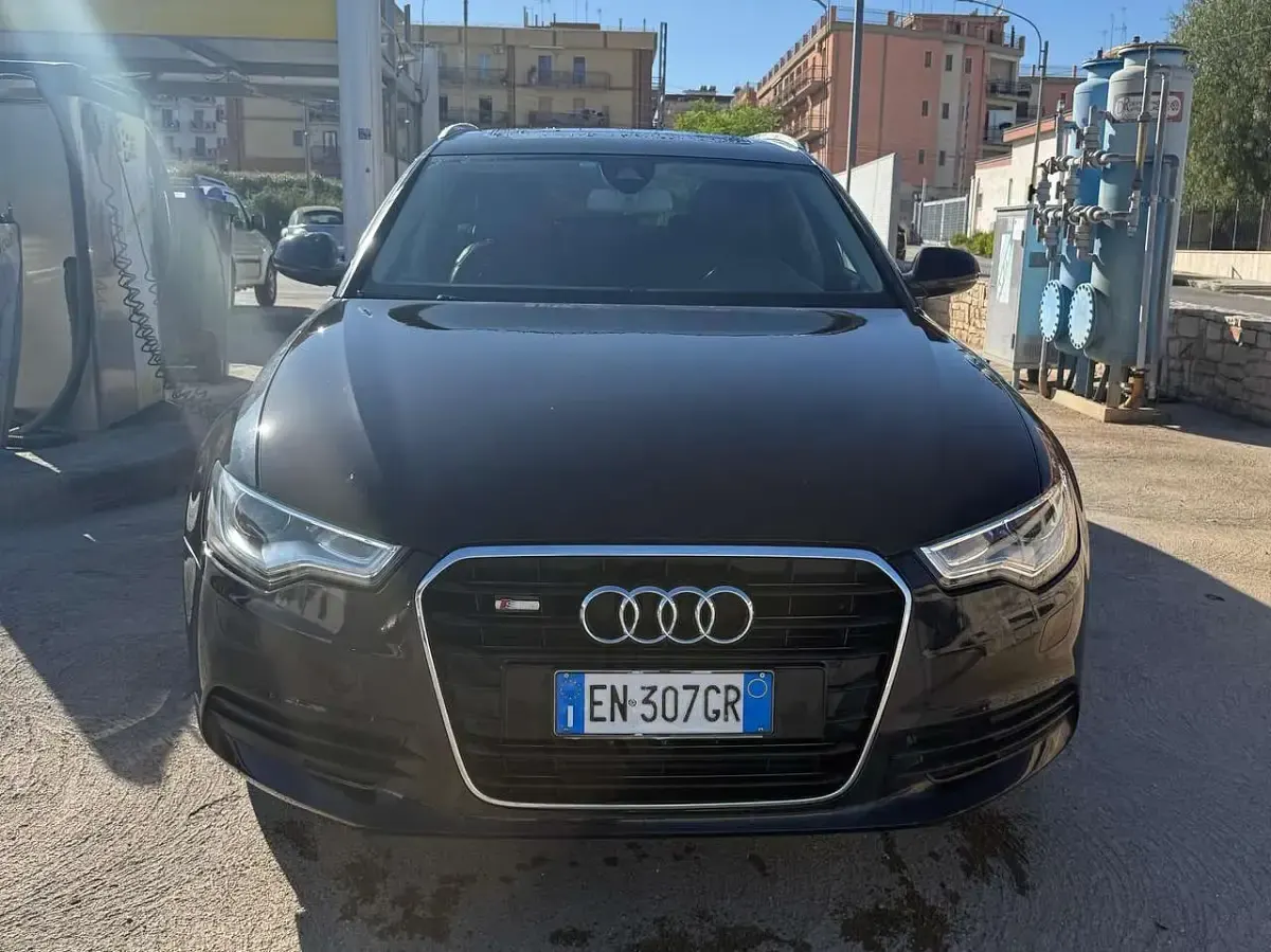 Usata Audi A6 Advanced Plus 177 CV (130 kW) 2012 Nero Station wagon