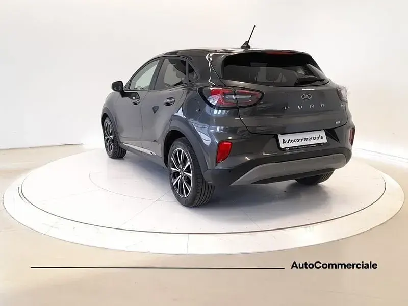 Usata Ford Puma Titanium 125 CV (91 kW) 2022 Grigio scuro SUV
