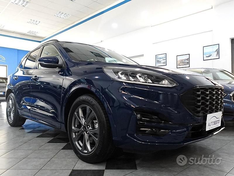 Usata Ford Kuga ST-Line 120 CV (88 kW) 2023 Blu SUV