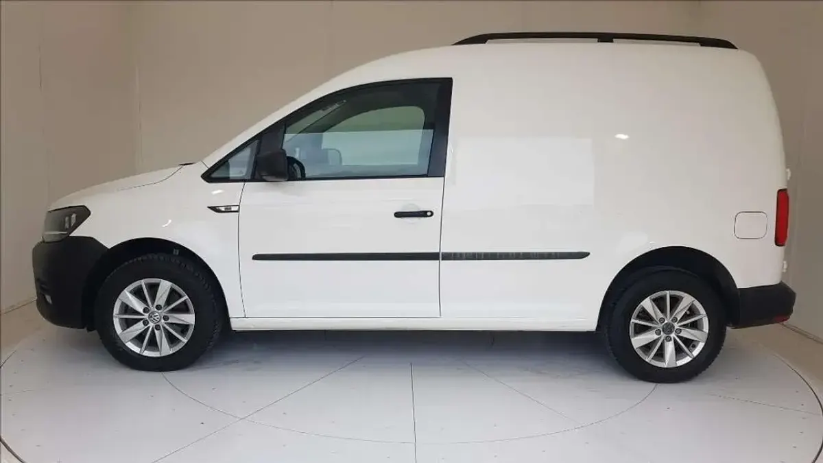 Usata VW Caddy Advance 102 CV (75 kW) 2020 Bianco pastello Monovolume