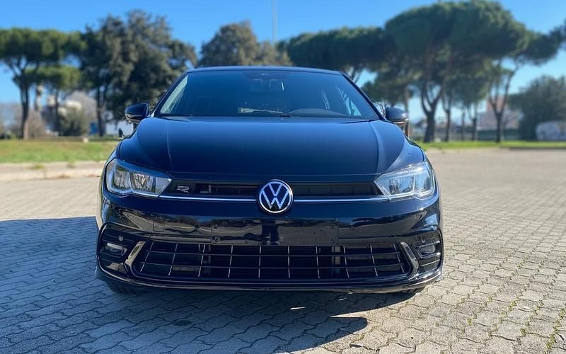 Usata VW Polo R-line 95 CV (69 kW) 2022 Nero Berlina