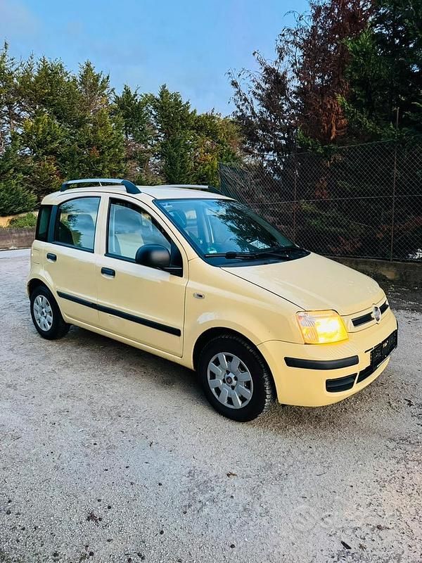 Usata Fiat Panda 69 CV (50 kW) 2010 Utilitaria