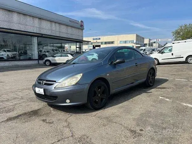 Usata Peugeot 307 CC 108 CV (79 kW) 2004 Cabrio