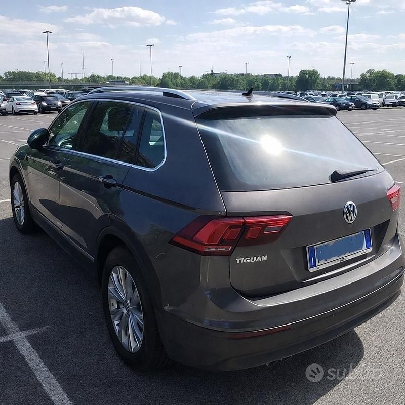 Usata VW Tiguan Business 2018 Grigio SUV