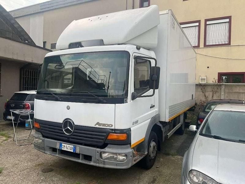 Bianco Usata 2000 Mercedes Sprinter Furgone | 3740 € - Immagine 1/4