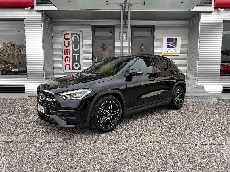 Usata Mercedes GLA200 163 CV (119 kW) 2022 Nero SUV
