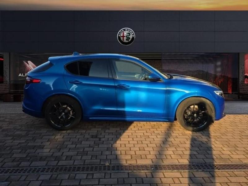 Usata Alfa Romeo Stelvio Veloce 210 CV (154 kW) 2021 Blu SUV