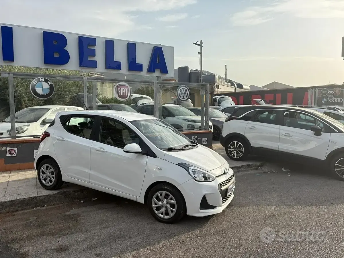 Usata Hyundai i10 66 CV (48 kW) 2020 Nero Utilitaria