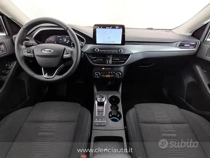 Usata Ford Focus Active 125 CV (91 kW) 2019 Bianco Station wagon